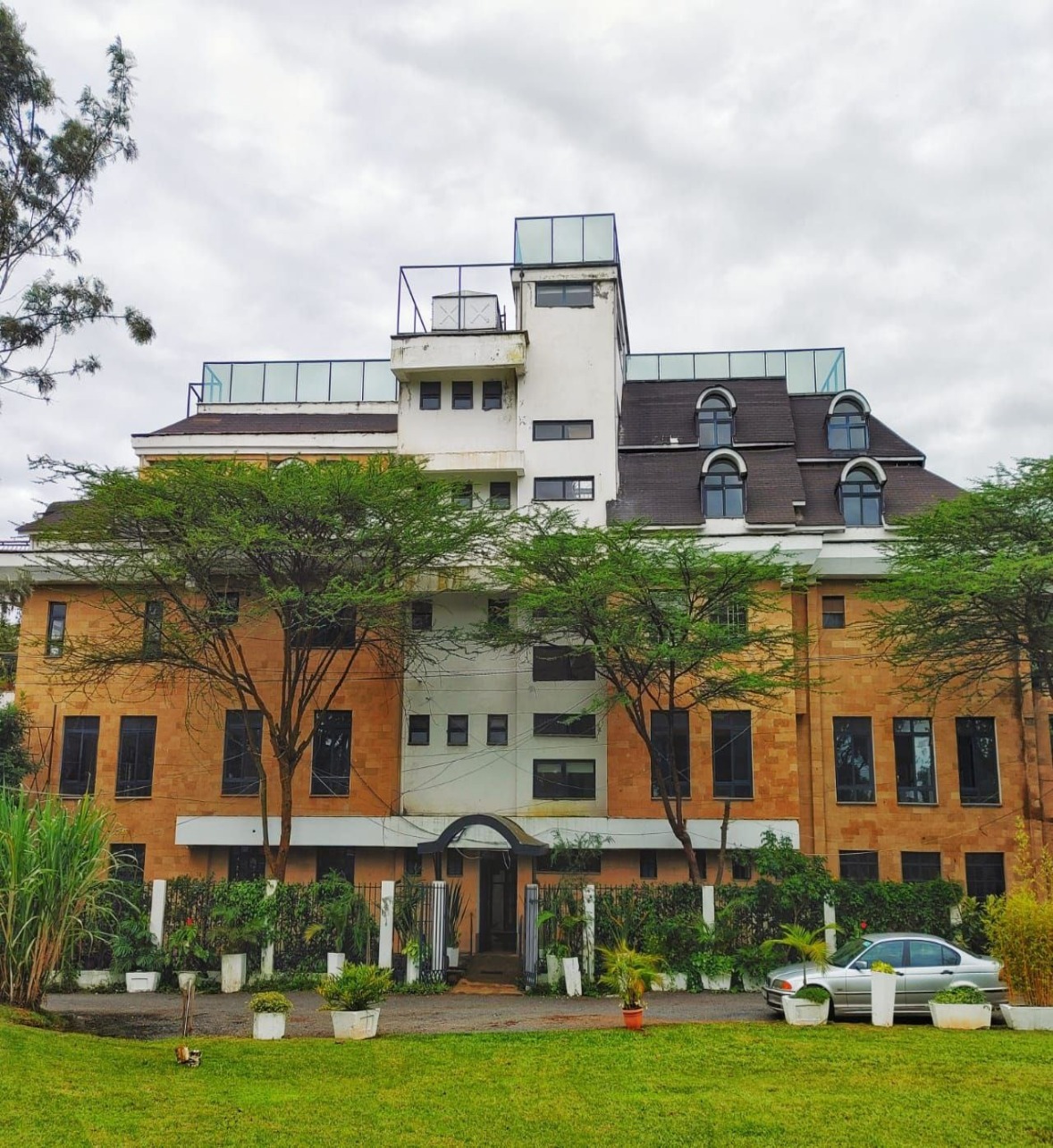 Karen Restaurant Space